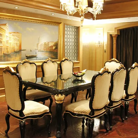 L Arc Macau