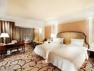 L Arc Hotel 4*
