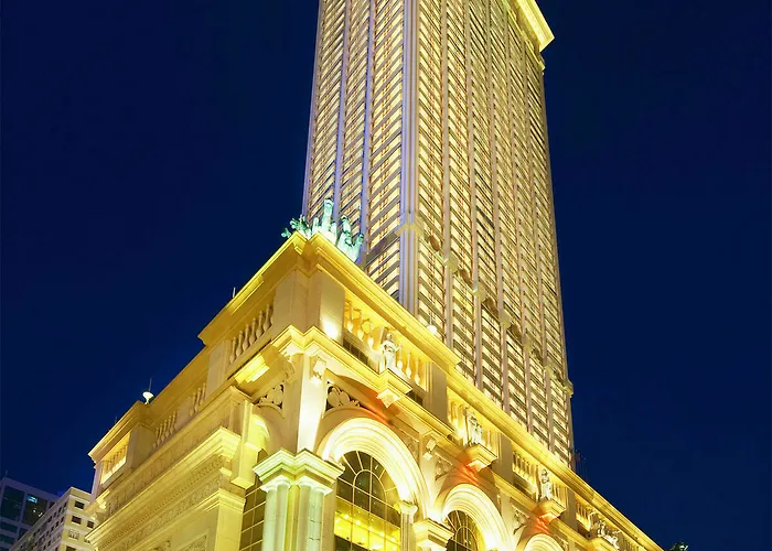 L Arc Macau